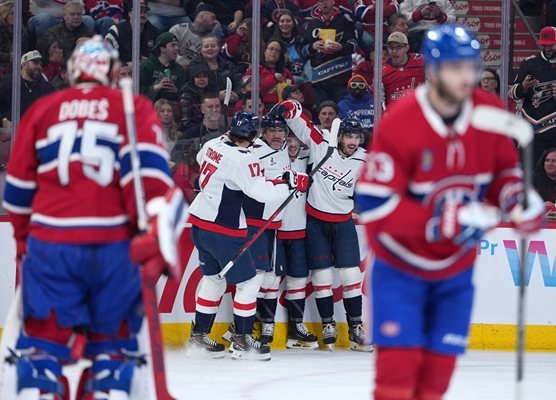 Овечкин подобри още един рекорд на великия Грецки, но Вашингтон пдана тежко