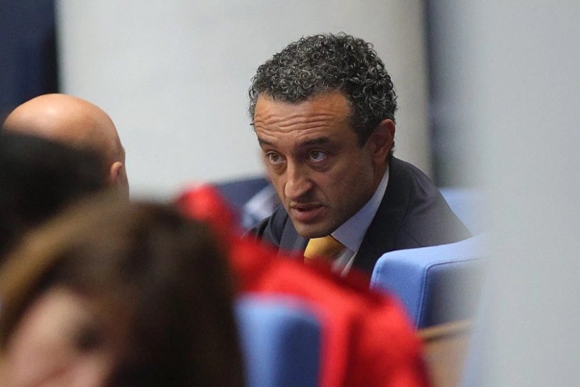 Лорер си отмъсти съдебно: Репликите на Костя към мен са дискриминация и тормоз 