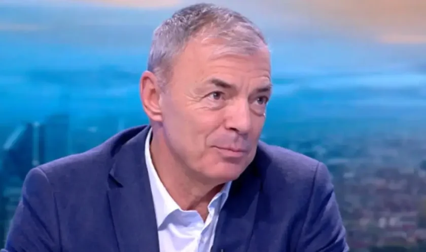 Проф. Игнатов: Много неща ме смущават около училище &bdquo;Космос&ldquo;, и при дерегистрация то ще продължи да работи