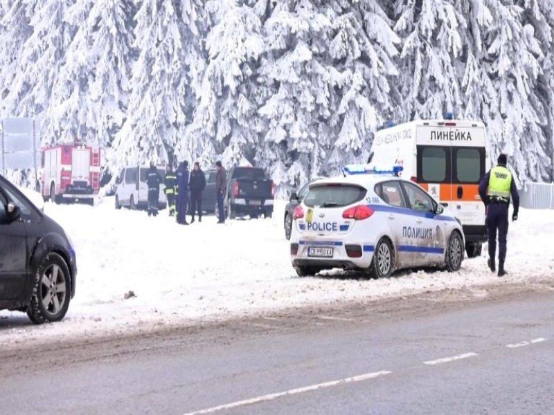 Хижа "Петрохан" остава под полицейска блокада