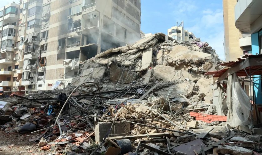 Близо 300 души са убити при израелски удари срещу Ливан