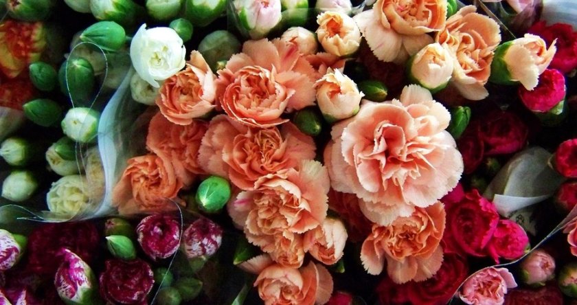 Откраднаха цветя за 1000 евро навръх 8 март край Несебър