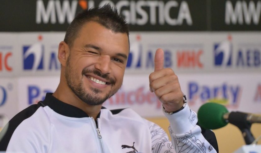 Божинката: Обичам Русия и Москва!