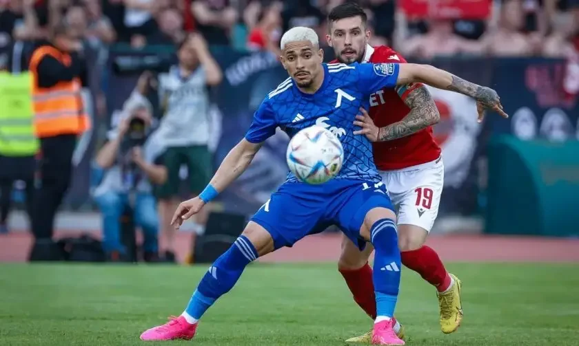 При титла: Левски и ЦСКА зависят за ШЛ от 18 първенства