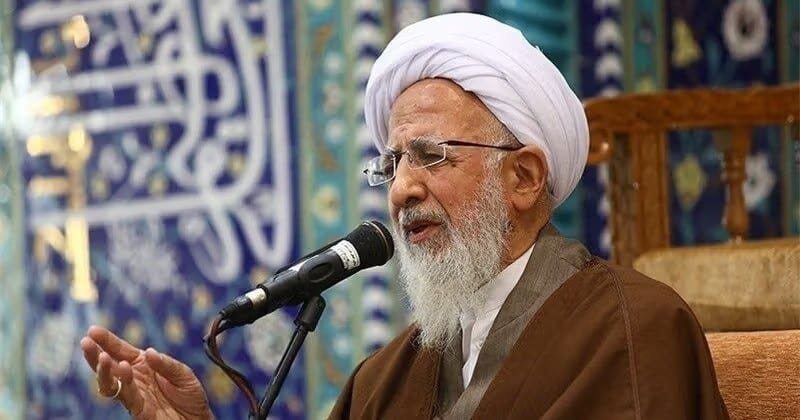 Аятолах Абдула: САЩ ще получат много ковчези