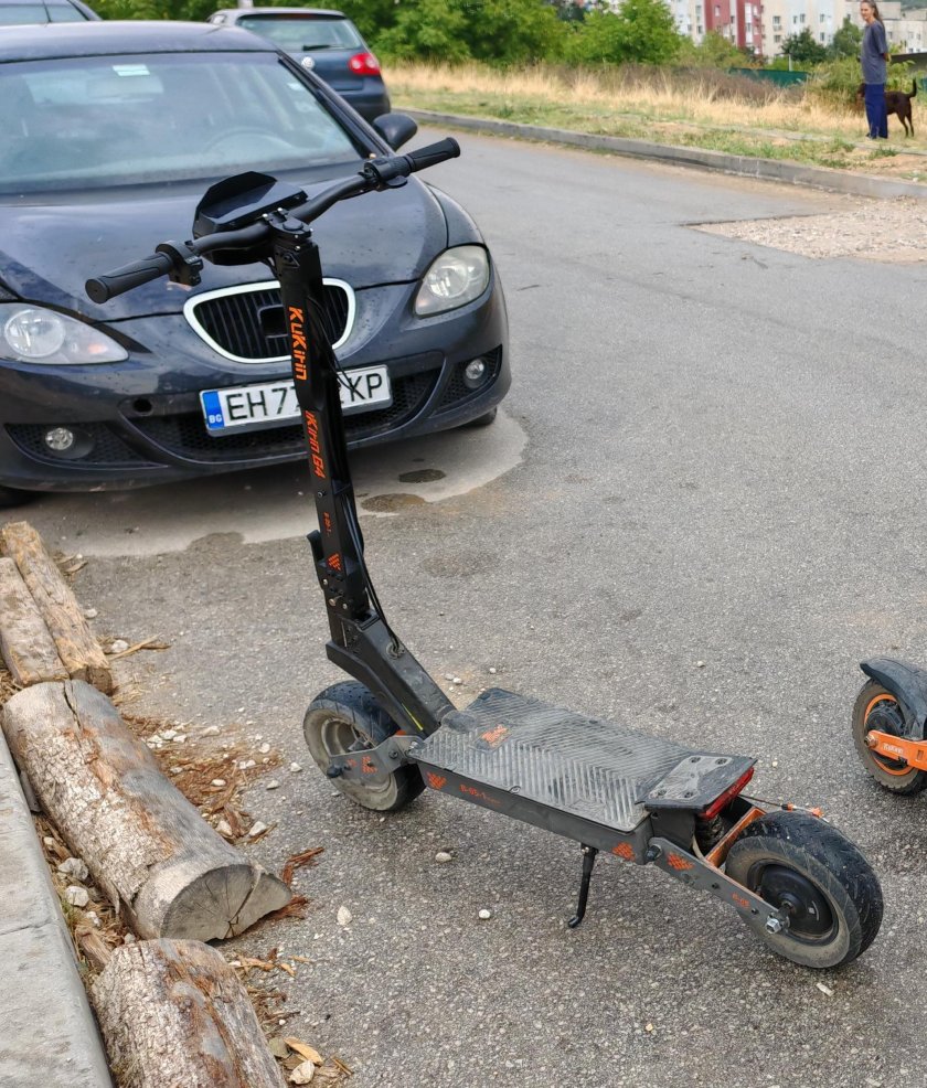 Задържаха мъж за кражби на тротинетки за стотици евро 