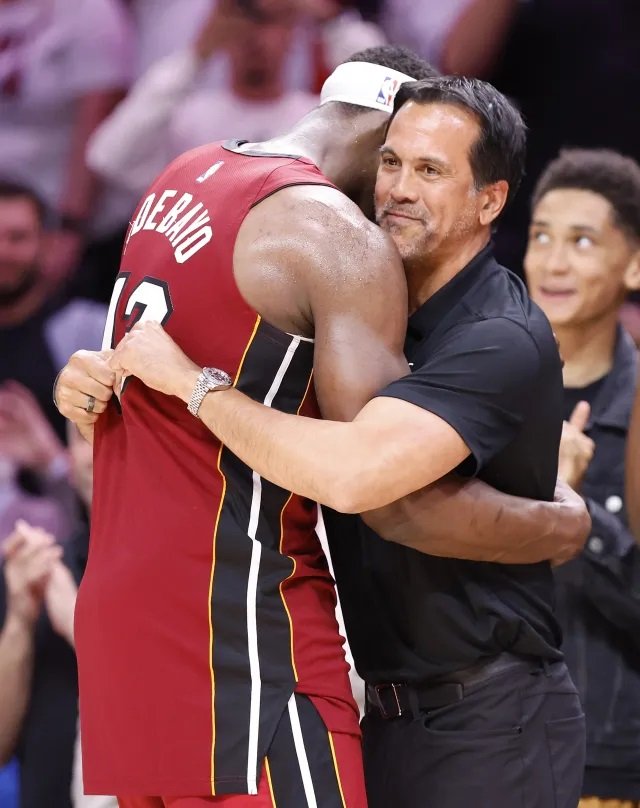 ЧУДО! Смотанякът Бам Адебайо вкара 83 точки в мач от НБА, би рекорда на Коби