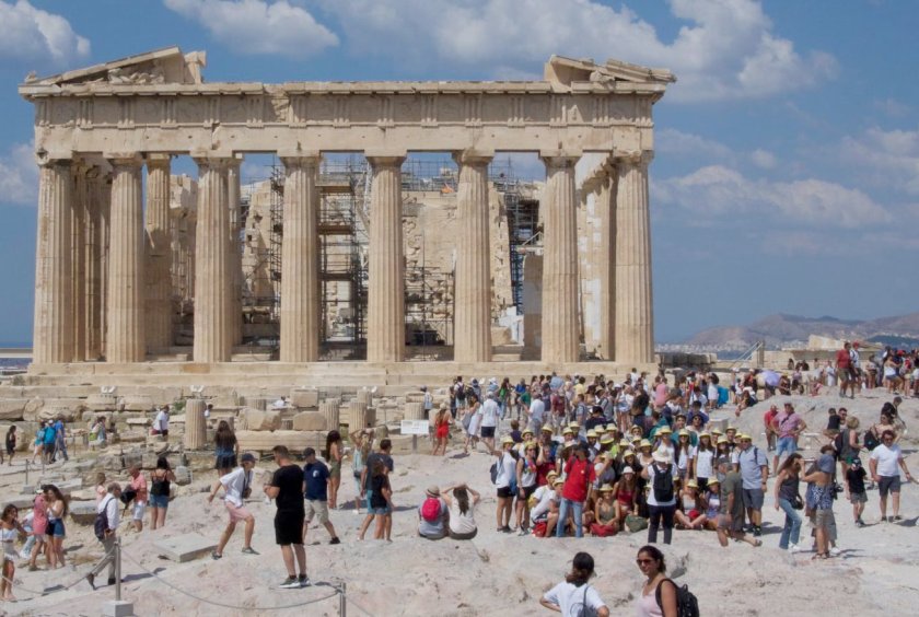 Гърция очаква повече туристи заради събитията в Близкия изток