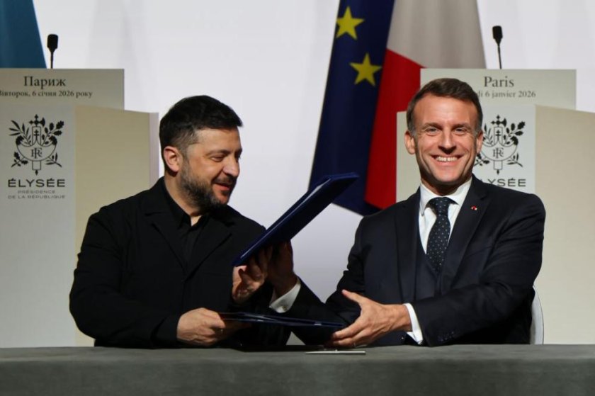 Макрон ще приеме Зеленски в Париж