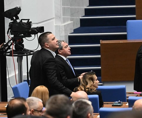 ИТН: Нямаме вяра на машините, по-добре да гласуваме на хартия