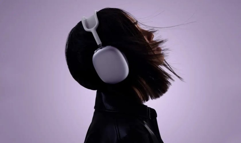 &bdquo;Епъл&ldquo; представи новите си най-скъпи слушалки