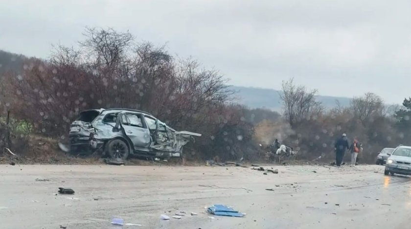 Кървава неделя: Още 2 жертви взе катастрофа край Враца