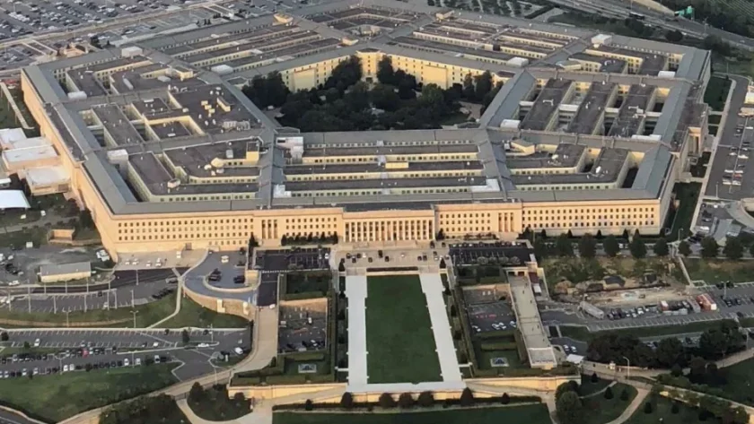 Пентагонът поиска рекордните 200 млрд. долара за войната в Иран