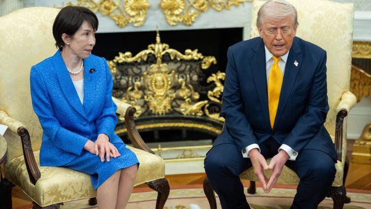 Тръмп шокира японската премиерка с виц за &bdquo;Пърл Харбър&ldquo; (ВИДЕО)