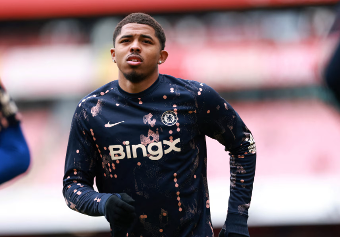 Кой е "къртицата" в Челси?