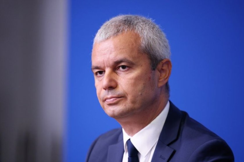 Копейкин иска извинение от Нова след скандала с Лора Крумова