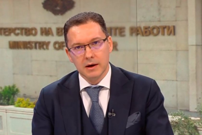 Митов: Плашат с уволнение служители в МВР, ако допуснат грешка