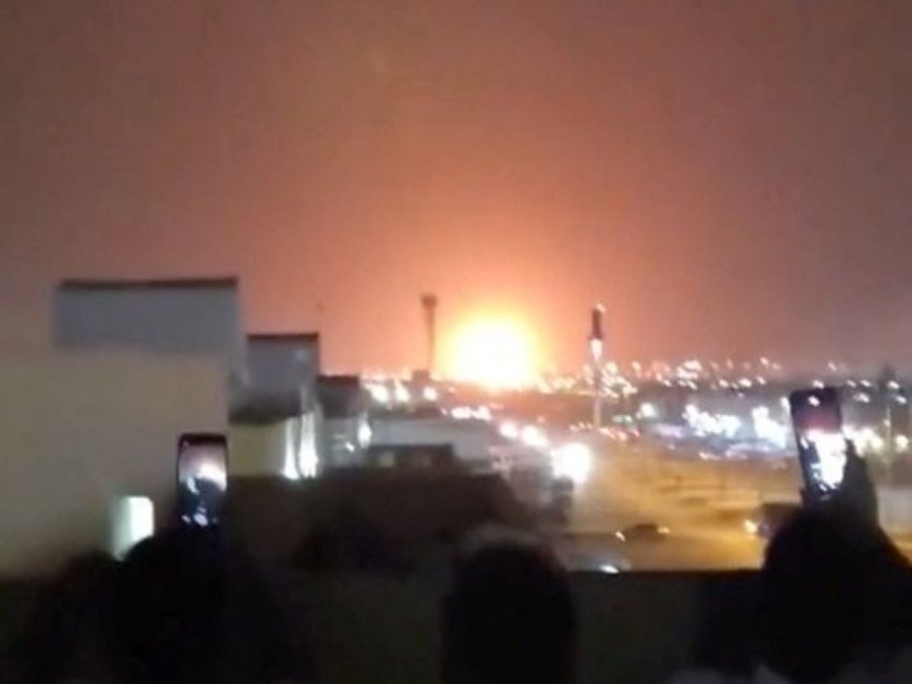 Иран атакува единствения работещ канал за износ на петрол от С. Арабия