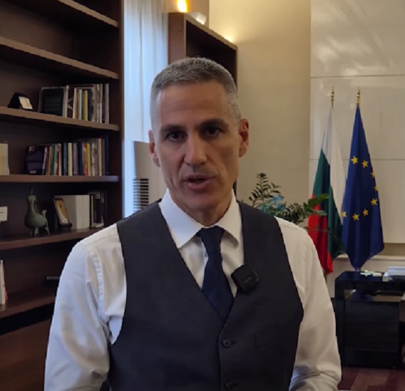 Гюров спеши министрите да бистрят пакет от мерки заради цените