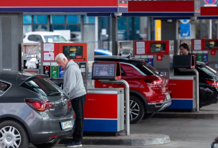 Кризата с горивата: Словения въведе лимит на количеството, зареждано наведнъж