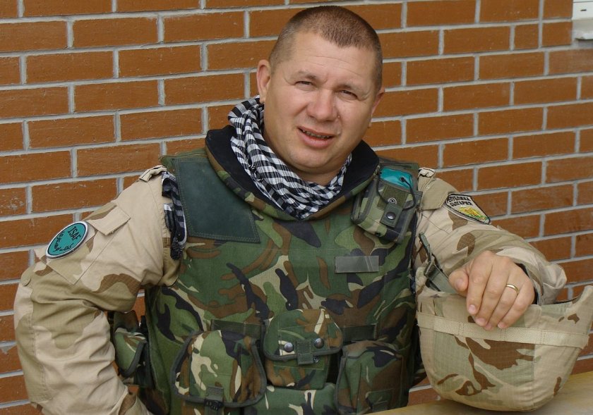 Скандален генерал с обвинения кацна при ВМРО за евровота