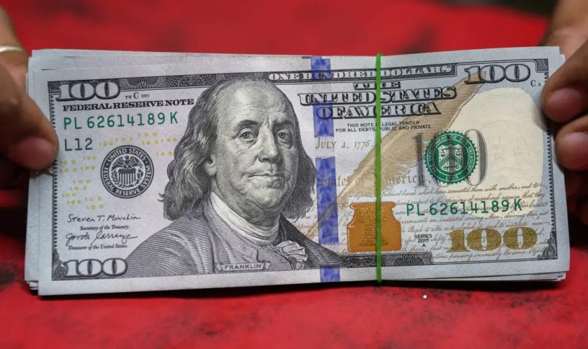 Петродоларът под натиск: предупреждение за глобален финансов прелом