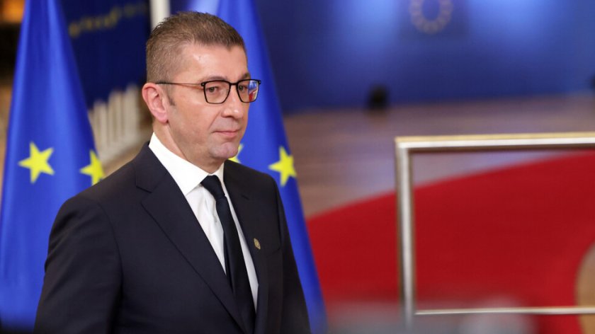 Мицкоски: Няма да има конституционни промени в Северна Македония без ясен край