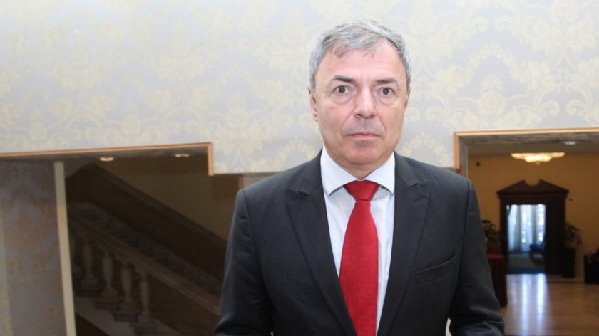 20 април става официален празник?