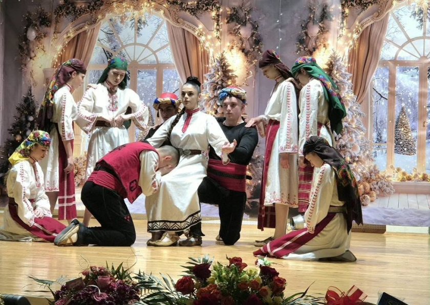 Коледният концерт &bdquo;Сияйна Коледа&ldquo; в Приморско &ndash; празник на духа и таланта