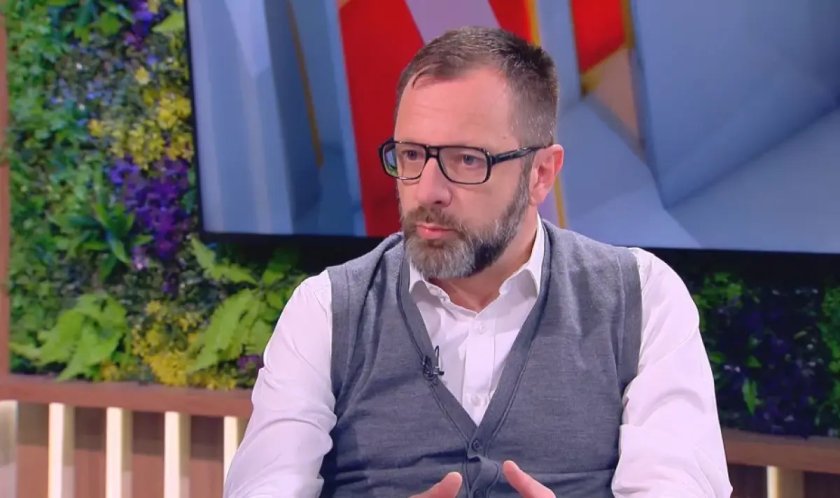 Бившият шеф на АПИ: Парите за пътища не са изхарчени, а възложени