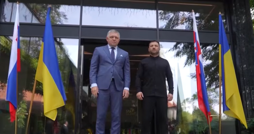 Обвиниха Фицо в държавна измяна и терористична дейност