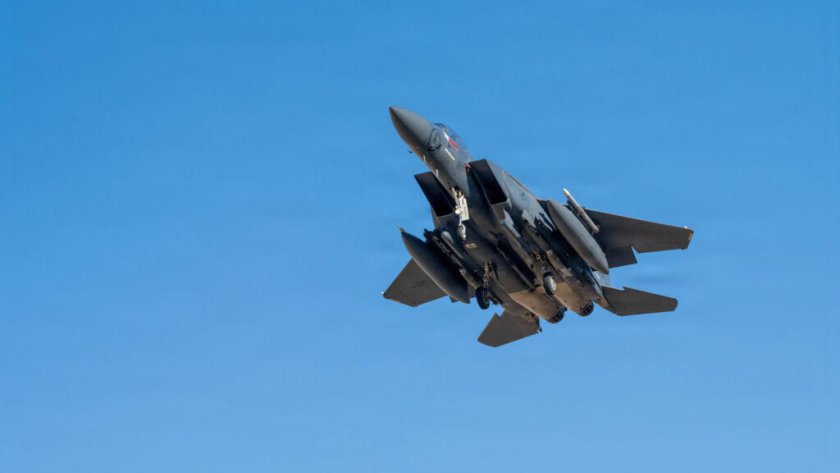 Спасен е американският пилот, чийто самолет беше ударен от Иран