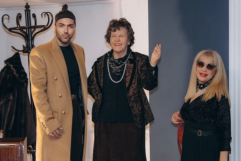 Стоянка Мутафова възкръсна в "Сълза и смях"