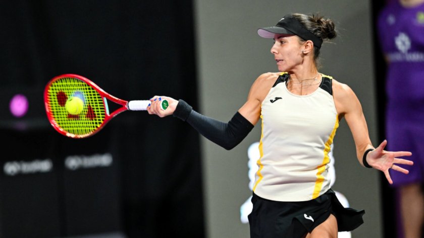 Регрес за Томова, прогрес за Янева