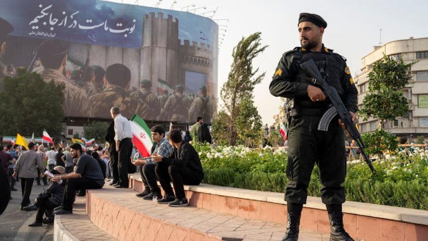 Иран: Хванатите в шпионаж за "вражески" държави ги чака смърт 