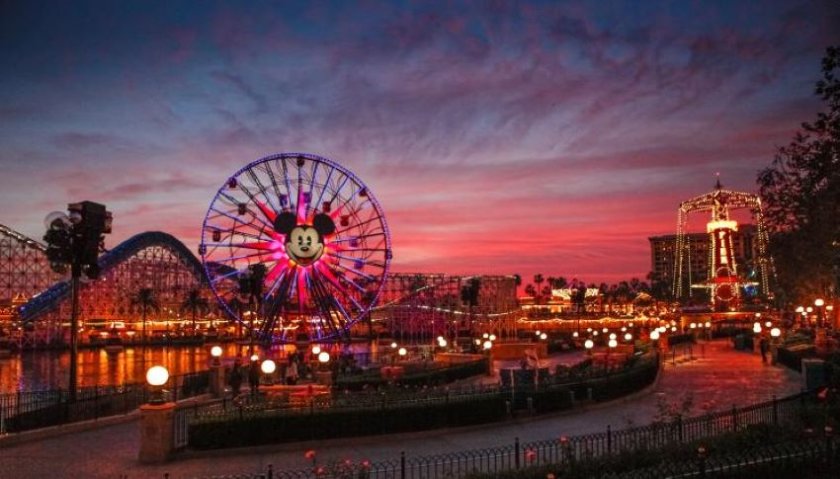 Жена почина в къщата на ужасите в Дисниленд