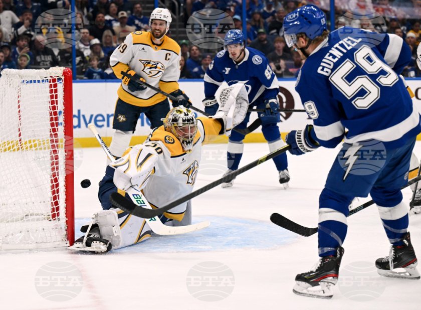 Тампа Бей поведе колоната на Изток