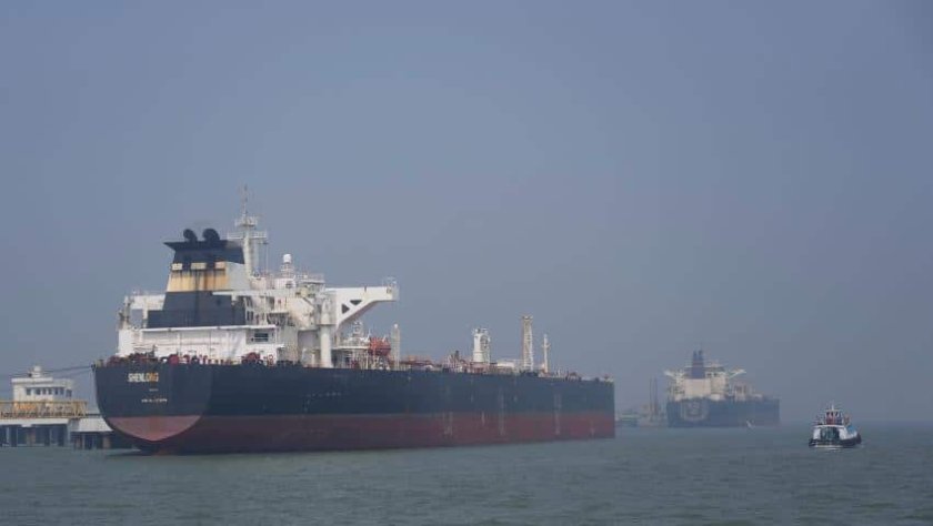 Втори турски кораб е успял да премине през Ормузкия проток