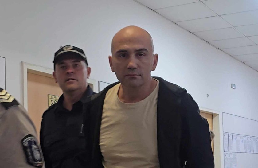 Три години и 5 месеца затвор при общ режим ще