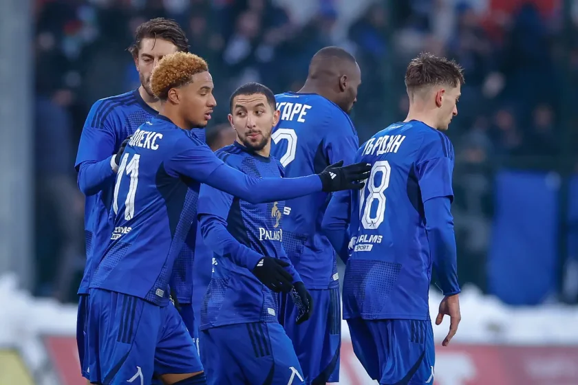 С доза притеснение: Левски без четирима срещу Арда