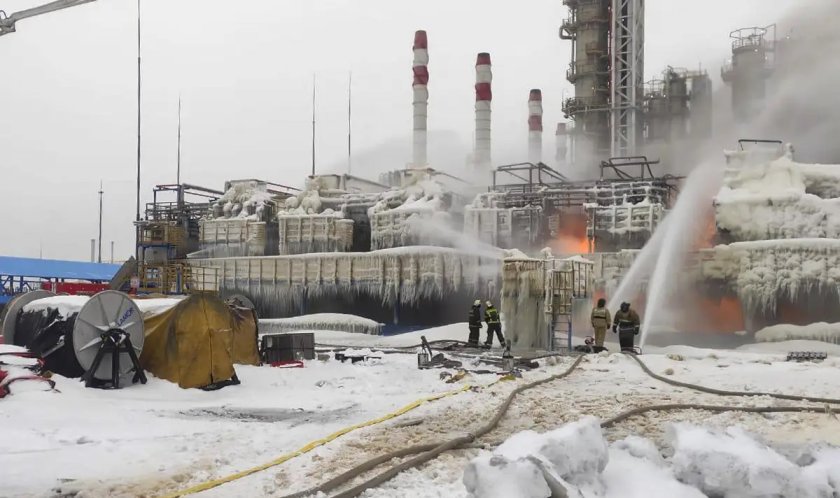 Украйна порази руския петролен терминал Уст Луга