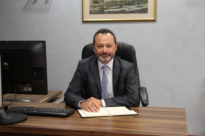 Министър Найденов подканя: Ако искате да проверите за ремонти на пътя - отворете roads.mrrb.bg