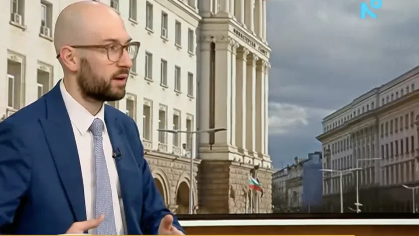 Финансовият министър се оправда: ЕК не препоръчва широки мерки