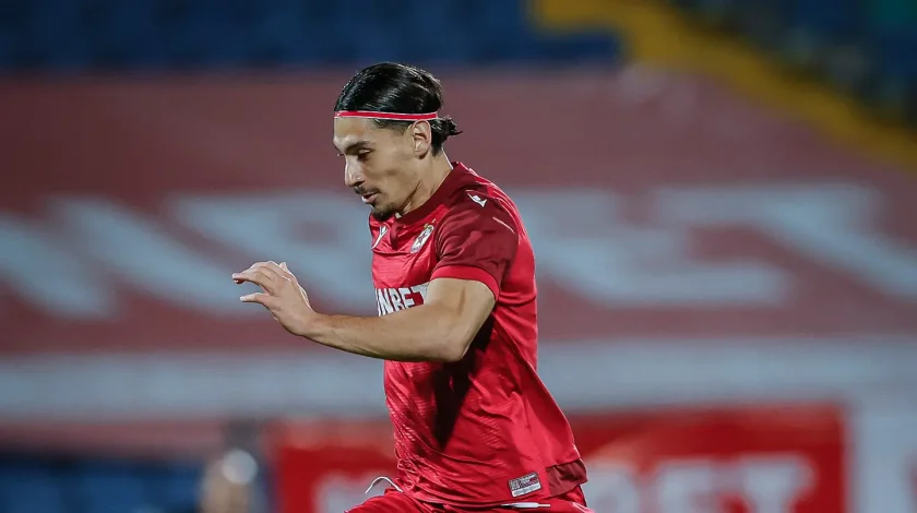 Брахими: Трябва да спечелим дербитата в топ 4!