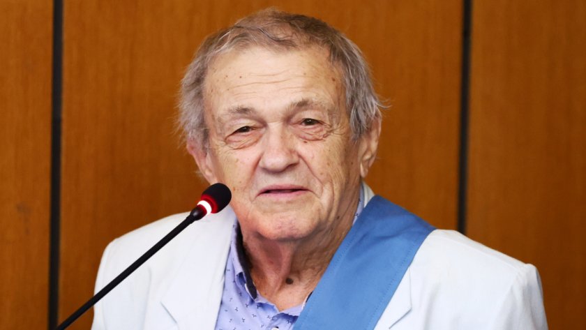 Стефан Мавродиев получава "Златен кукерикон" за цялостен принос