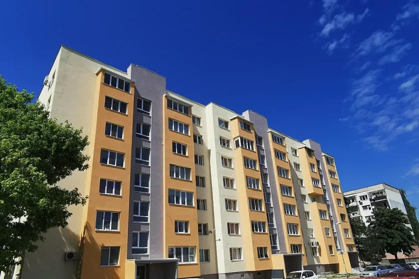 Революция в блока с домоуправителите