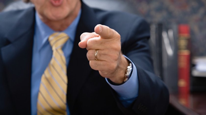 Уволниха професор, критикувал Тръмп за войната в Иран