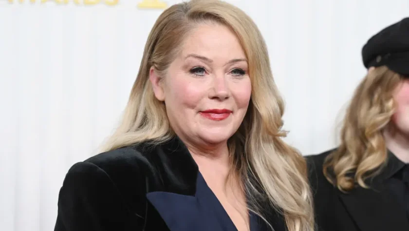 Кристина Апългейт влезе в болница