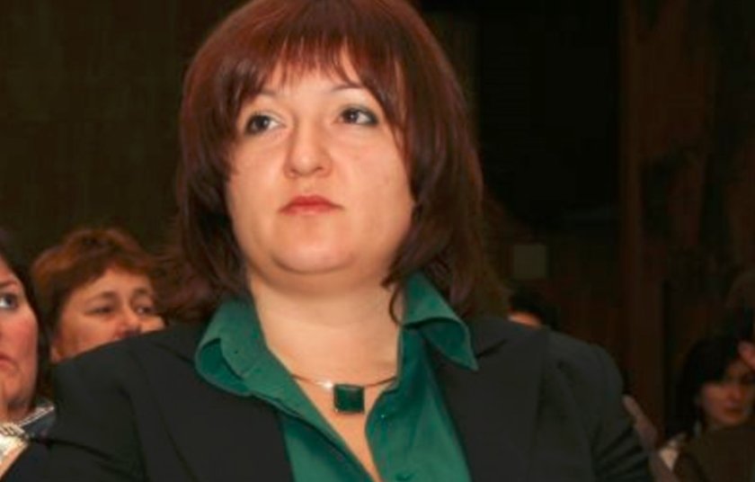 Агенцията по вписванията упорито крие собствениците на руски фирми и имоти у нас