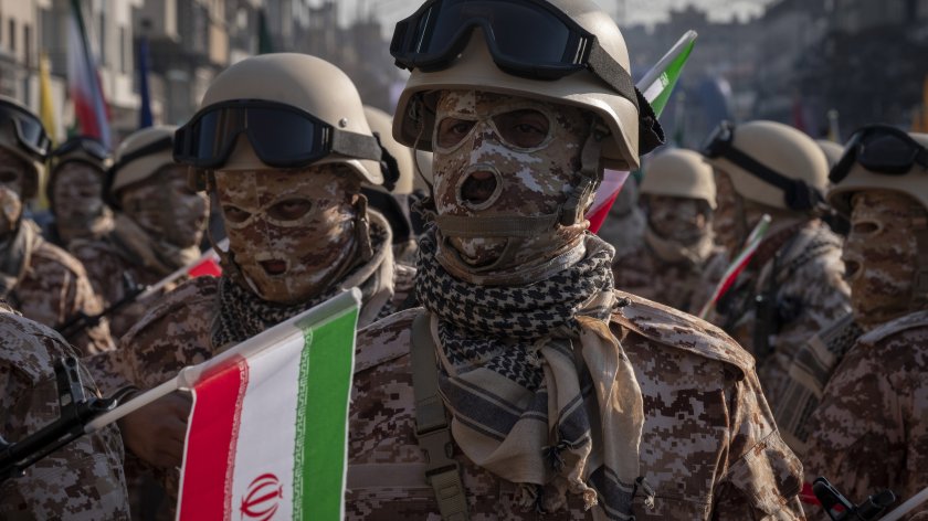 26 млн. иранци се записаха доброволци в армията